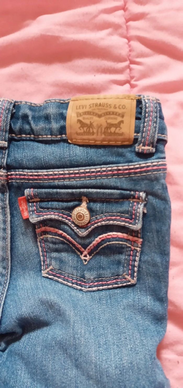 Jean Levi's skinny taille 3 ans - photo numéro 4