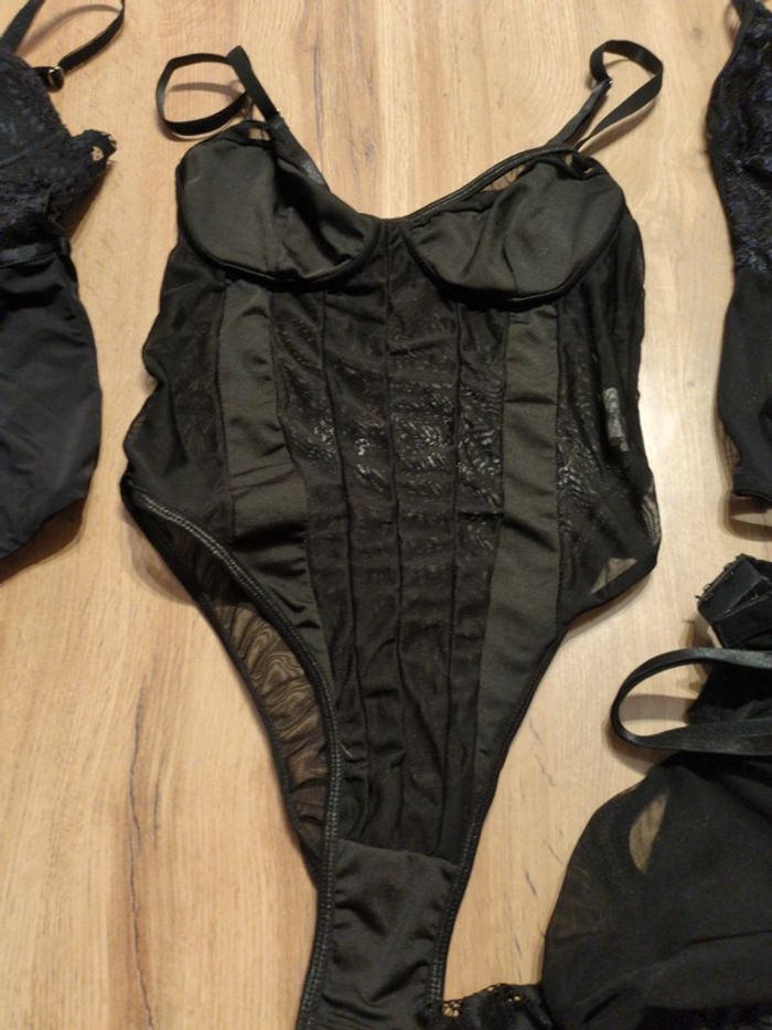 Lot 4 body femme neuf - photo numéro 4
