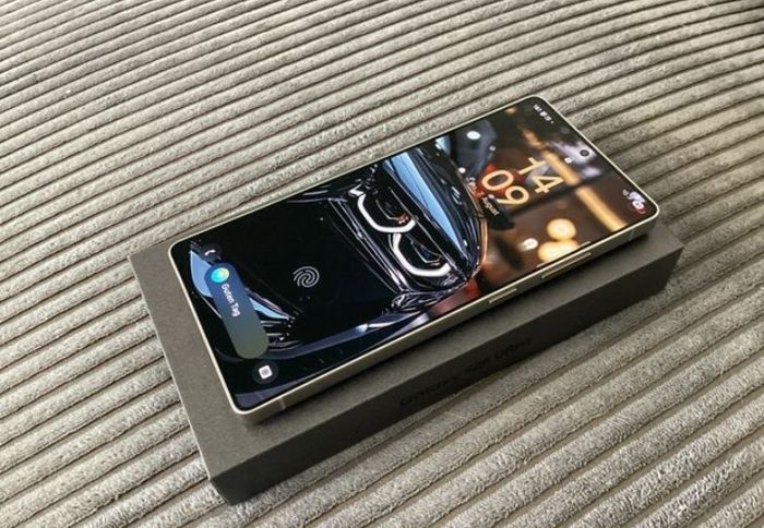 Samsung Galaxy s25 - photo numéro 4