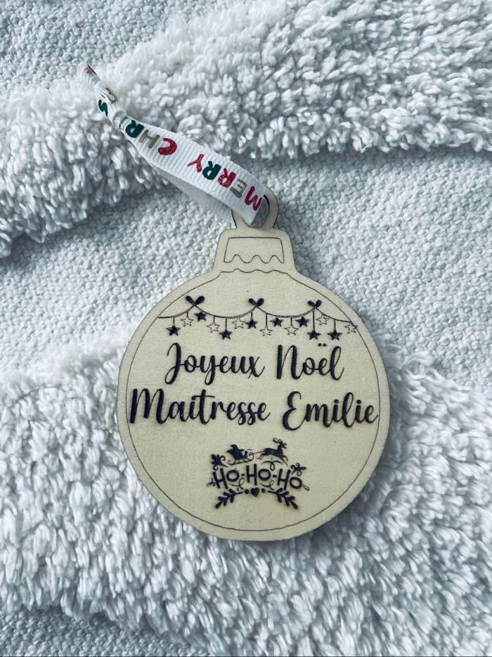 Boule Noël en bois à personnaliser