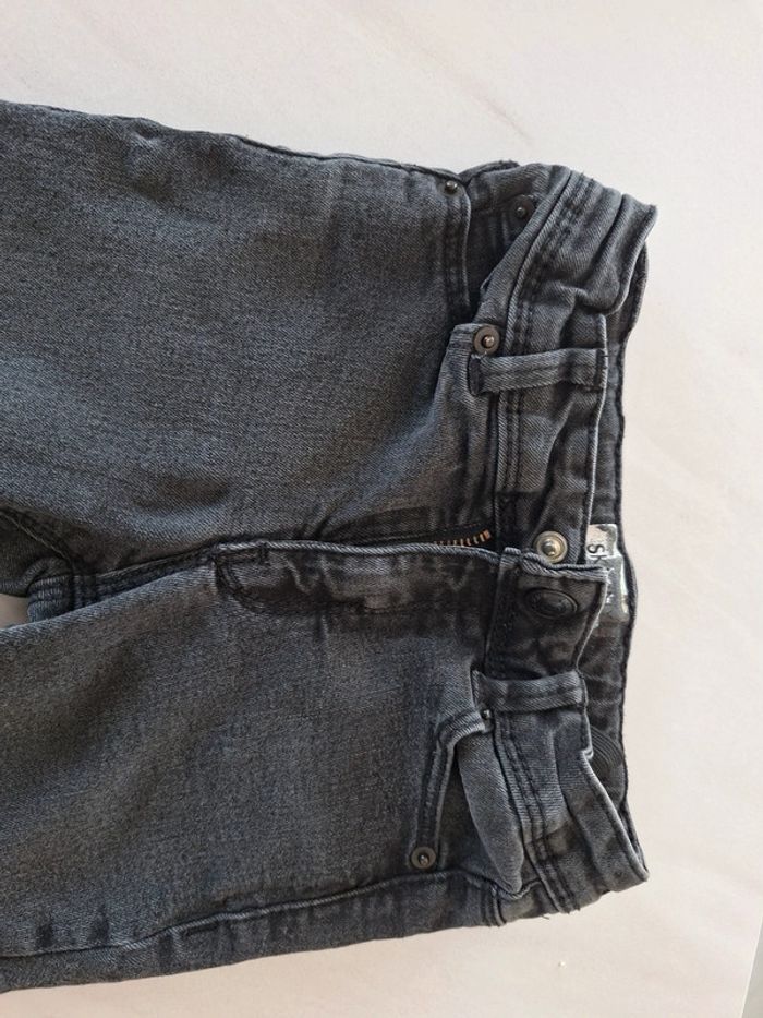 Jean skinny gris Kiabi – Enfant 5 ans (108-114 cm) - photo numéro 2
