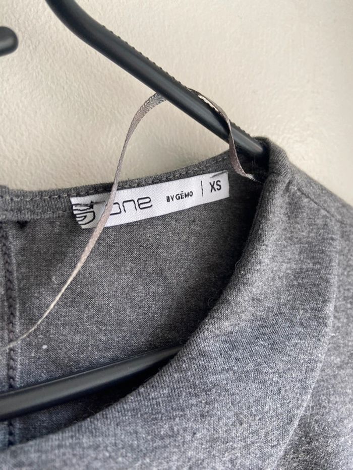 T-shirt gris col Claudine - photo numéro 3