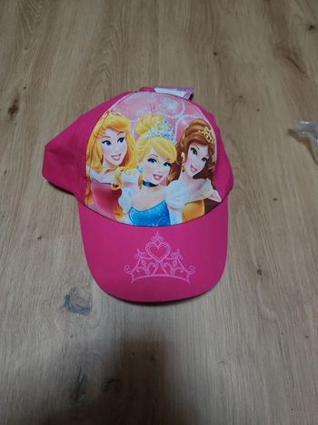 Casquette rose foncée taille 54