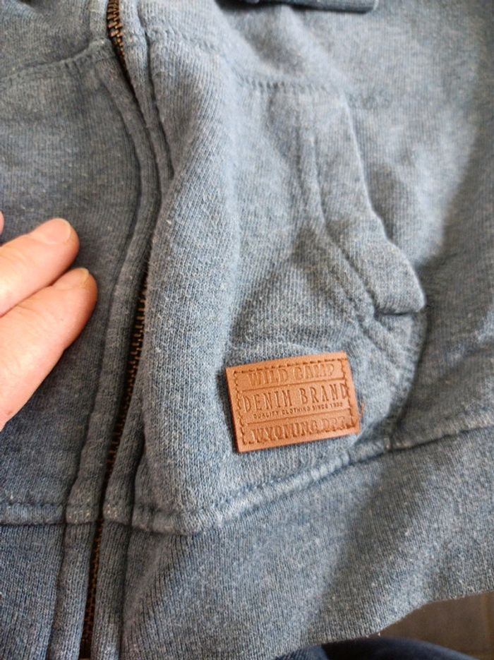 Gilet zippé - photo numéro 4