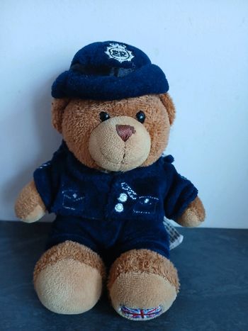 Ours 🧸 policier anglais