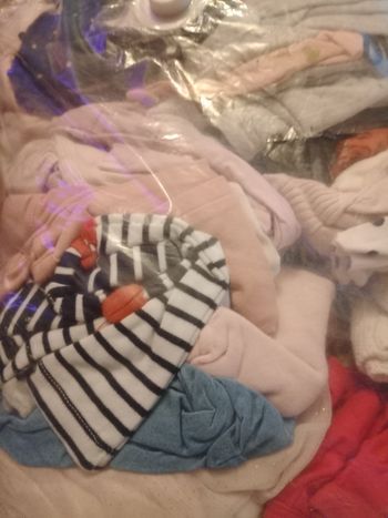 Lot de vêtements
