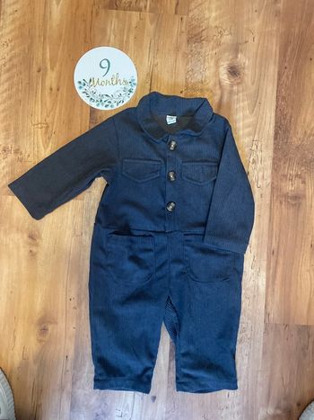 Combinaison gris foncé taille 9 mois