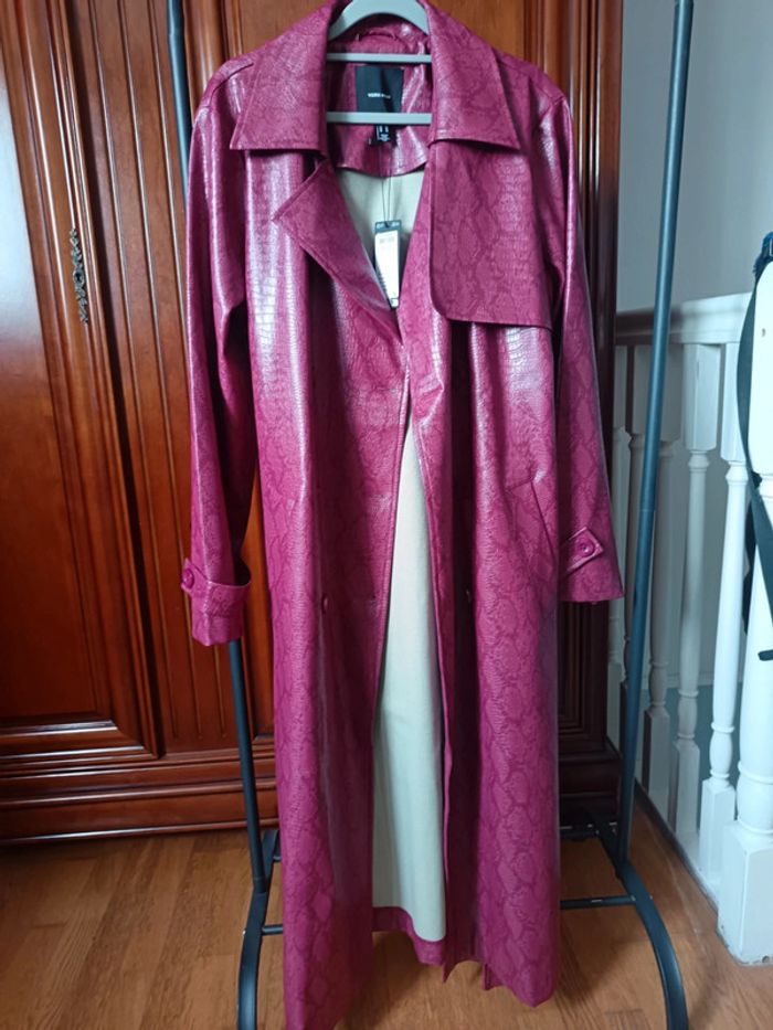 Trench en simili bordeaux neuf Vero Moda 42 - photo numéro 2