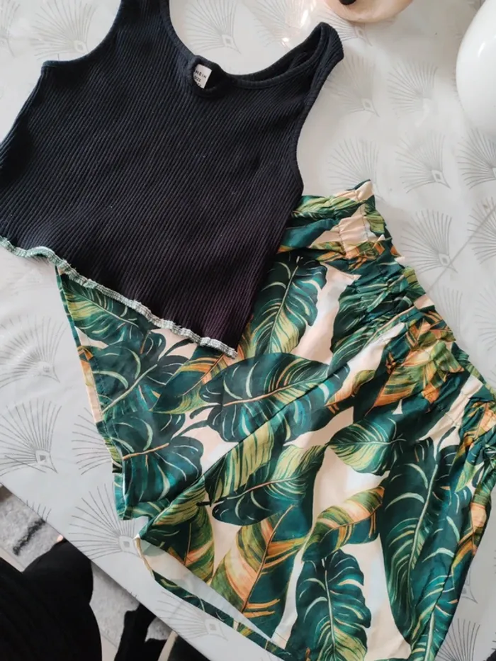 Ensemble short et débardeur 11/12 ans