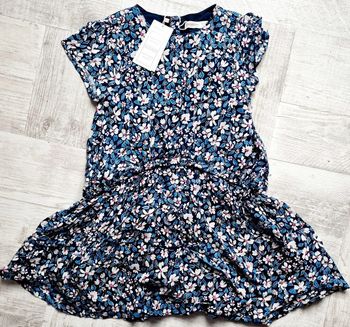 Robe fleurie 8 ans neuve