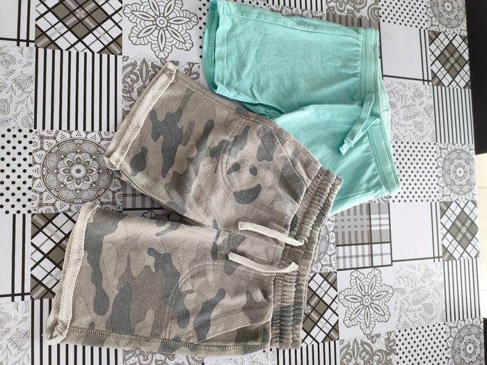 Lot vêtements garçon 4 ans - photo numéro 4