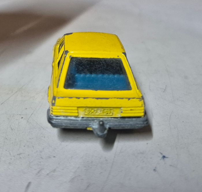 Voiture miniature norev série mini jet Ford escort jaune banania - photo numéro 4