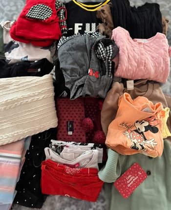 Lot pour revendeur 30 vêtements environ MIXTE toutes tailles