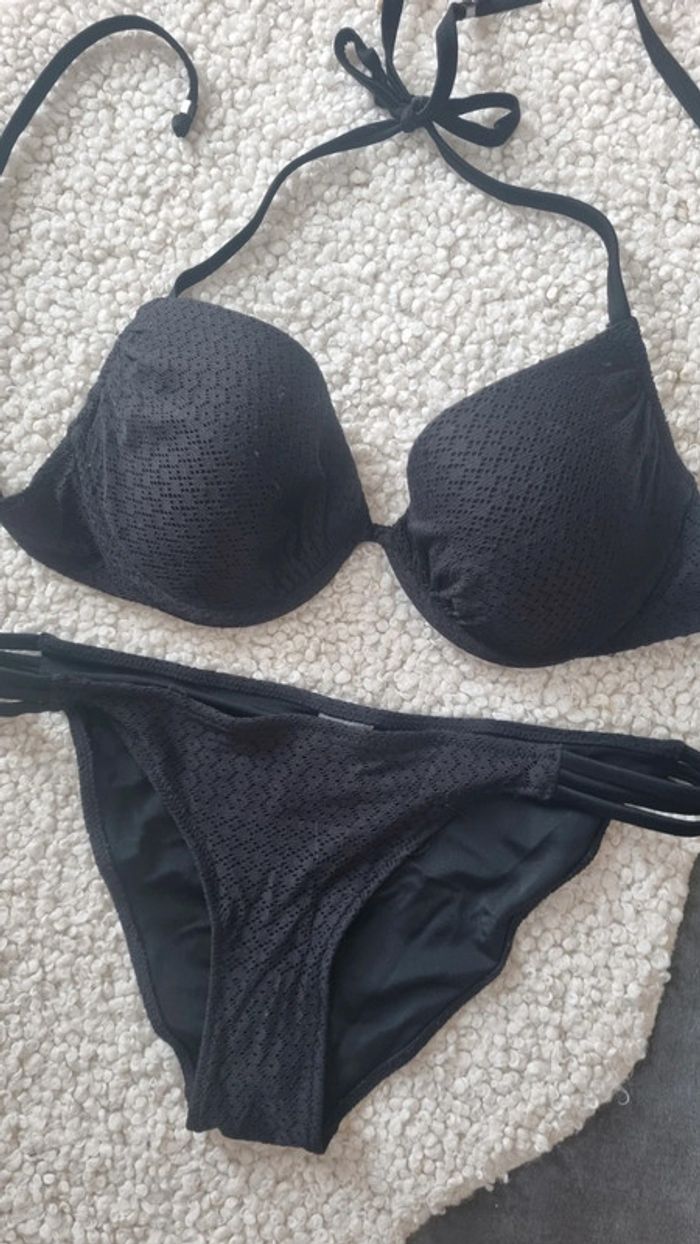 Maillot de bain 2 pièces H&M noir 42  80D