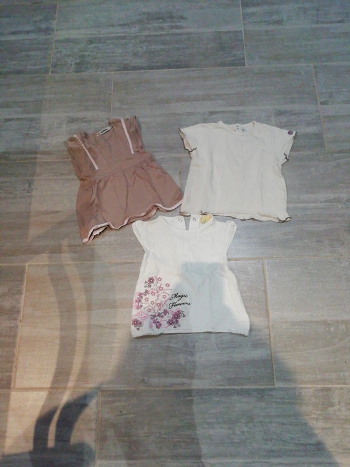 3 Hauts manches courtes 12 mois fille
