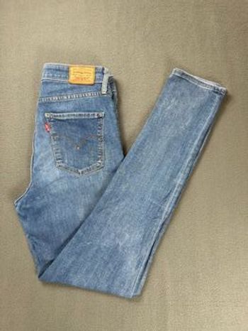 👖 Jean Levi’s Femme Mid Rise Skinny – Taille Haute – US W30 (FR40)