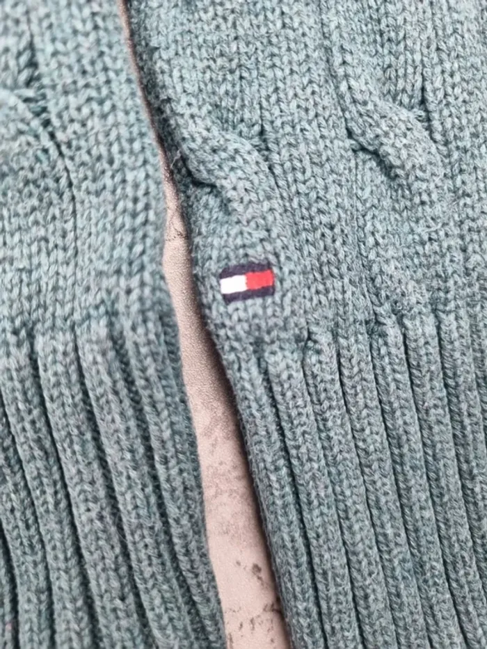 Pull col V torsadé Tommy Hilfiger vert – Taille L Femme (mesures en photos) - photo numéro 6