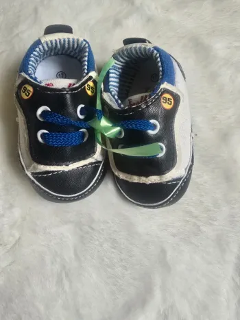 Basket mc queen cars taille 17 saetta