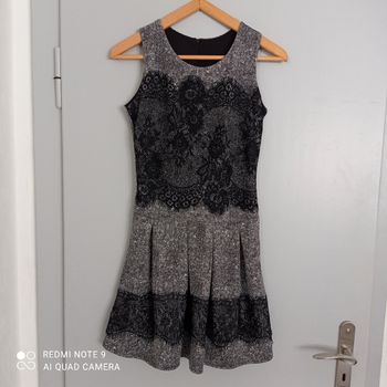 Robe grise dentelle t34/36