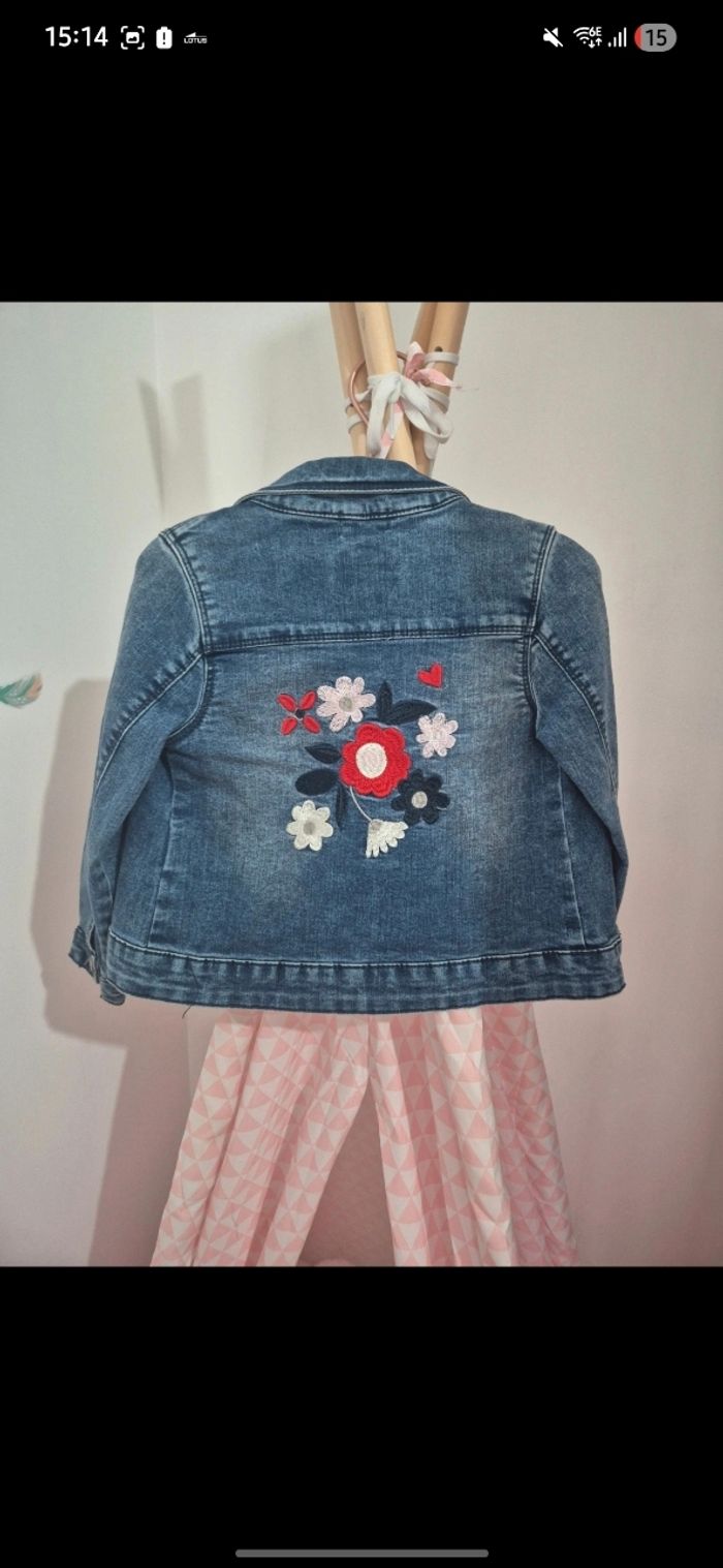 Lot de vetements fille taille 4 ans - photo numéro 5