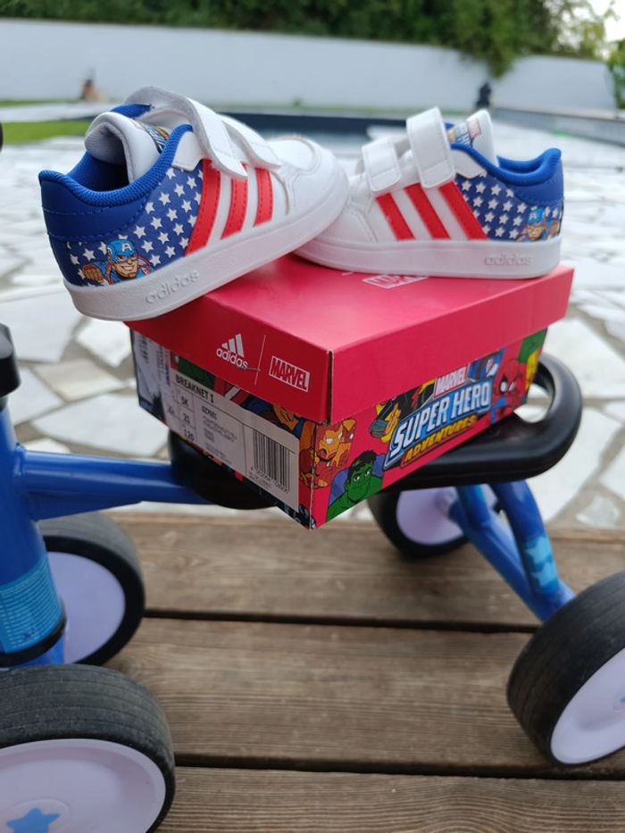 Basket adidas Marvel 21 - photo numéro 3