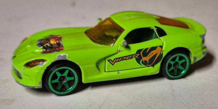 Voiture miniature majorette dodge viper vert 238B 1/60