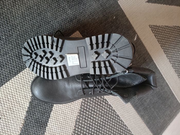 Chaussures noires - photo numéro 4