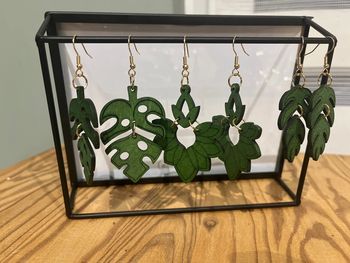 Lot de boucles d’oreilles en bois