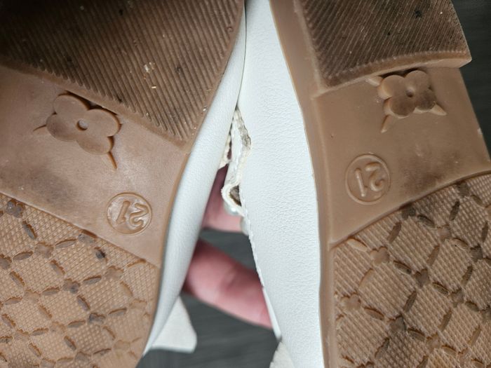 Chaussures bebe - photo numéro 3