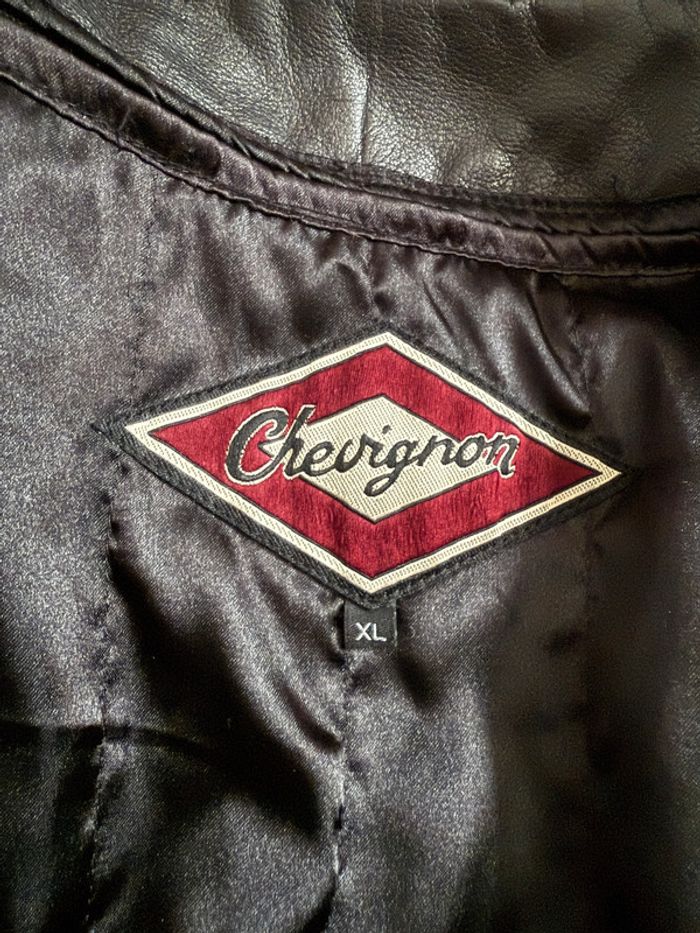 Long manteau en cuir vintage Chevignon Taille XL - photo numéro 3