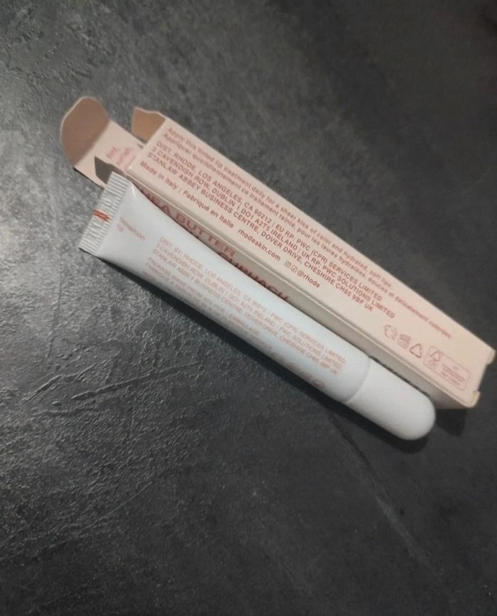 Gloss Rhode "Cinnamon Roll" - photo numéro 2