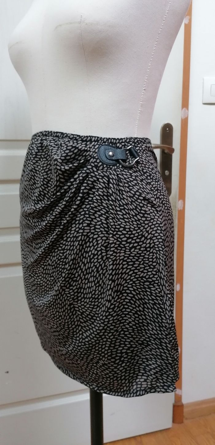 Jupe femme taille S kiabi - photo numéro 2