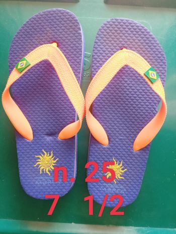 Scarpe n. 25
