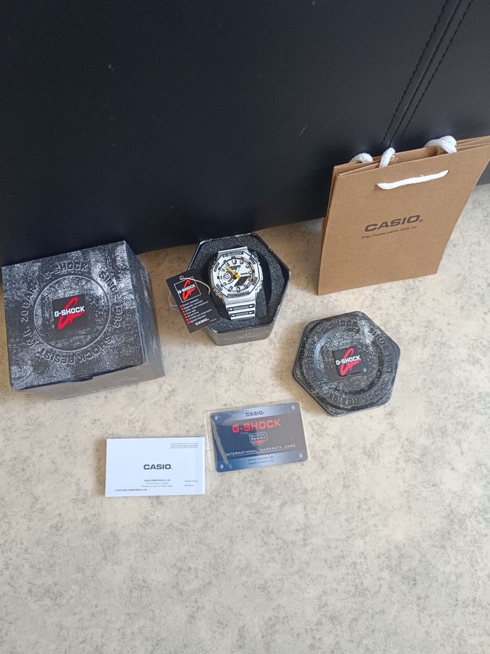 G-Shock Casio montre Noir et Blanche Neuve - photo numéro 2