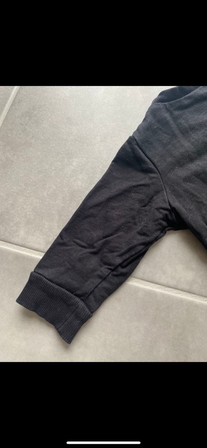 Pull / Sweat mixte 6 mois - photo numéro 9