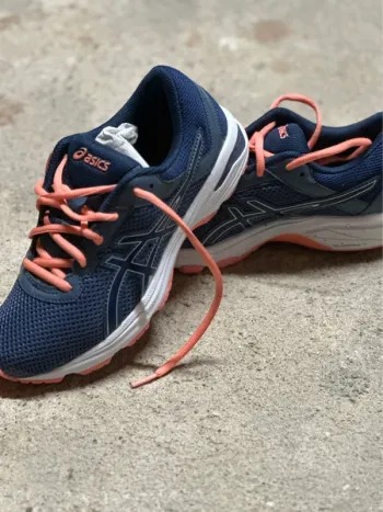 Basket asics