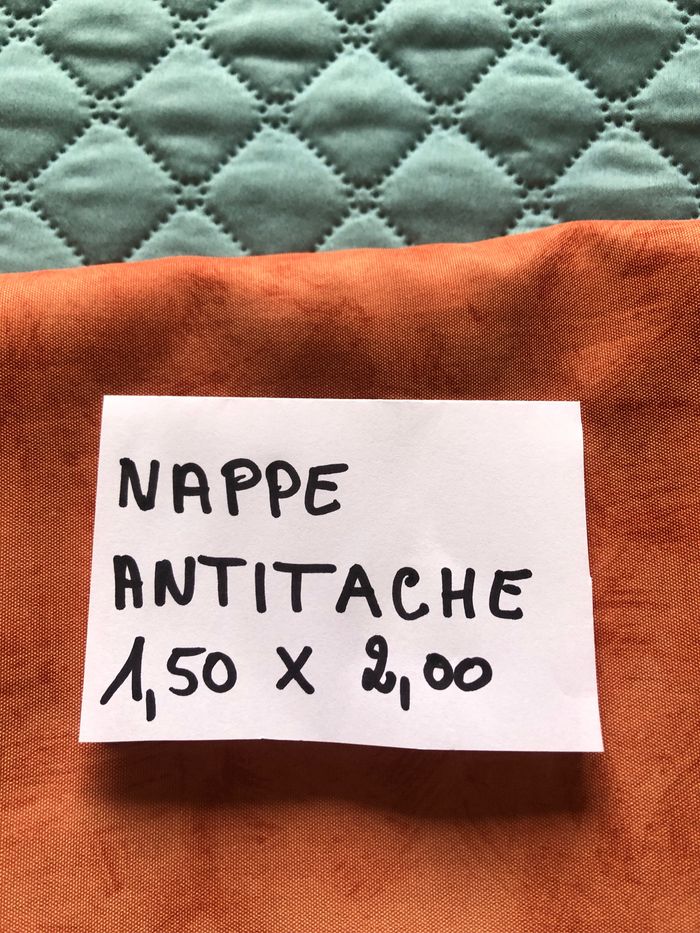 Nappe anti taches