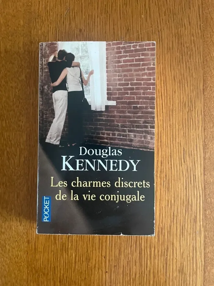 Livre les charmes discrets de la vie conjugale