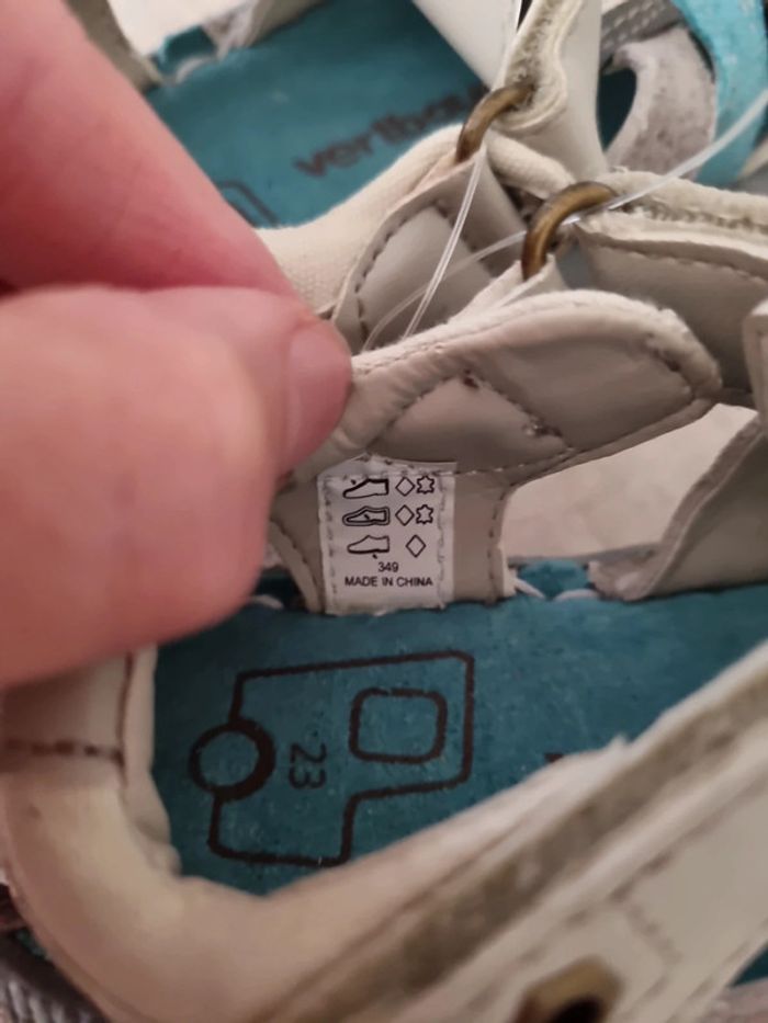 Sandalettes neuves cuir Verbaudet taille 23 - photo numéro 6