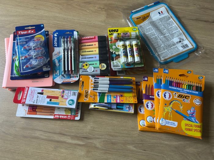 Lot fournitures scolaire NEUFS - photo numéro 8