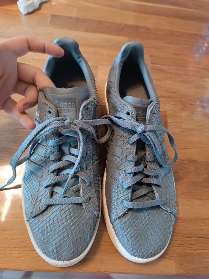 Chaussure basket w campus adidas grise 40 neuve