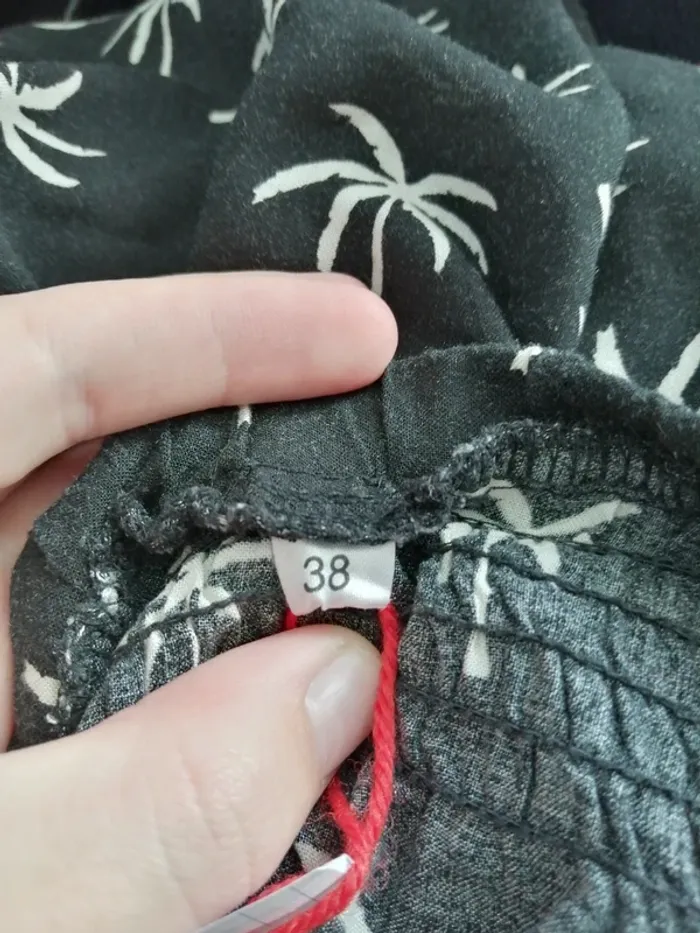 Combinaison noire dos nu motifs palmiers tropicaux lien à nouer / zeeman / (38) - photo numéro 8