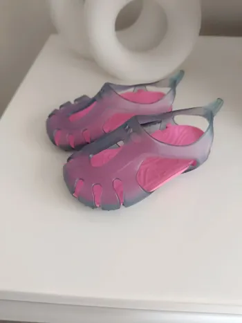 Sandales de plage bébé