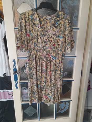 Jolie robe fleurie légère