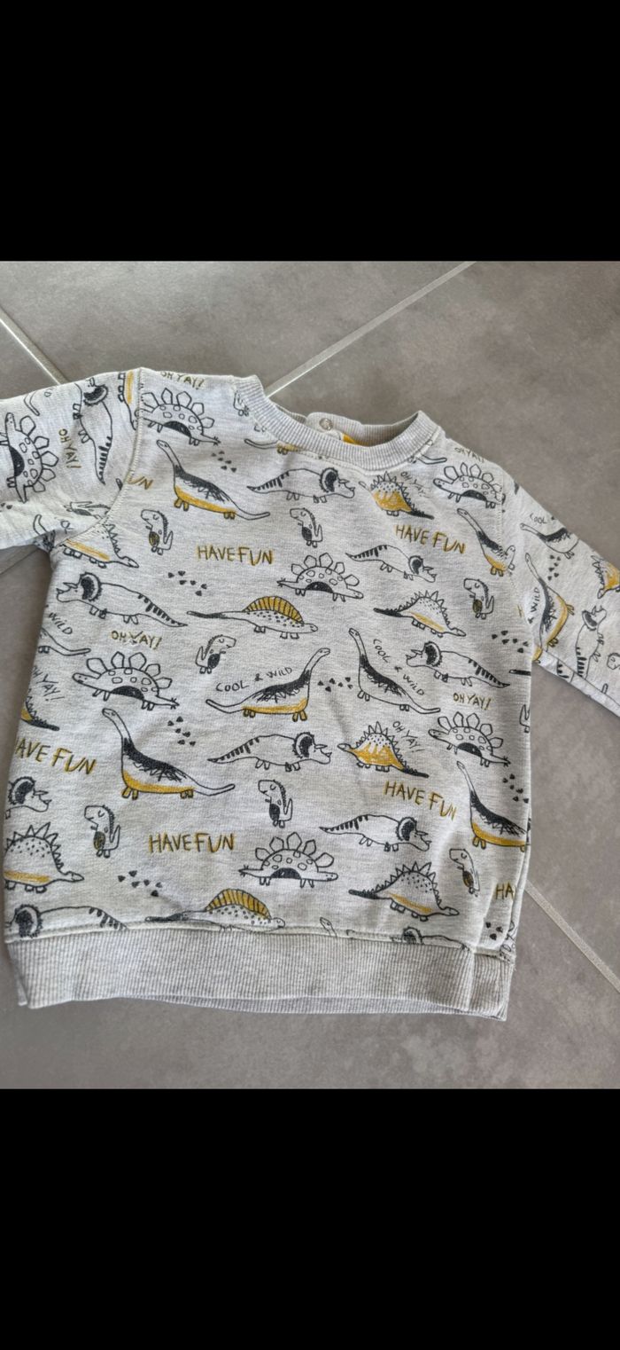 Sweat Dinosaure 24 mois - photo numéro 3