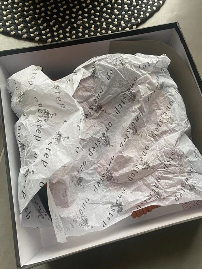 Chaussures One Step pointure 36 - photo numéro 9