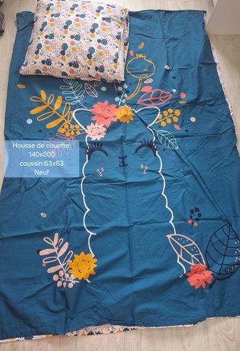 Lot ensemble housse de couette et coussin Lama Petit beguin NEUF