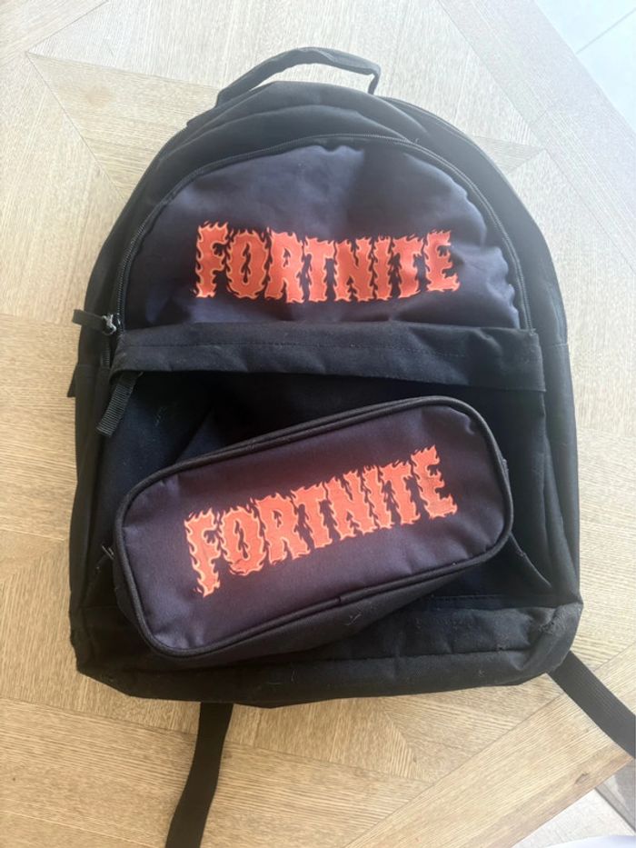 Ensemble sac et trousse fortnite