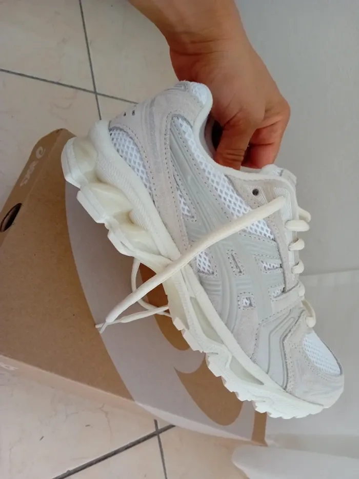 Asics gel kayano 14 neuves 🌼💛 - photo numéro 6