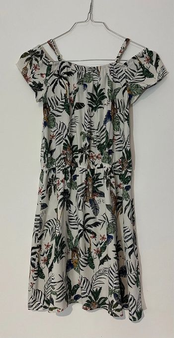 Robe blanche à fleurs taille 10 ans